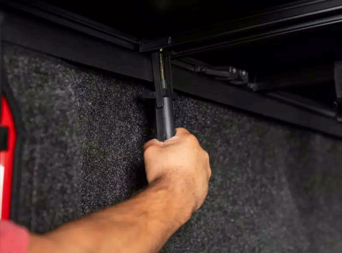 ENTHUZE Soft TriFold Tonneau Cover ACTENT309